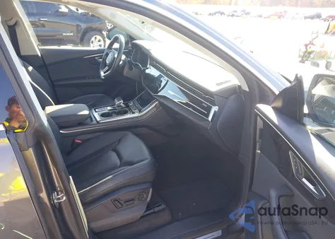 2021 Audi Q8 Premium Plus 55 Tfsi Quattro Tiptronic z USA, uszkodzony, nr VIN WA1BVAF17MD013269